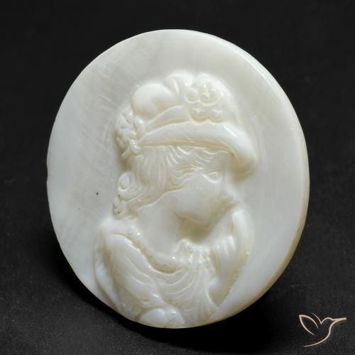 Madreperla Blanco cálido natural de 14.44 ct, Redondo, Opaco