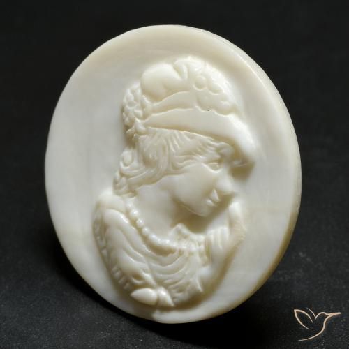 Madreperla Blanco cálido natural de 14.49 ct, Redondo, Opaco