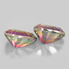 Gemas de Cuarzo Místico Arcoíris superior natural de  ct, En forma de pera, VVS