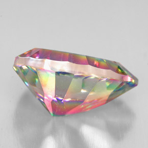 Cuarzo místico multicolor natural de 4,89 ct, en forma de pera, VVS-VS