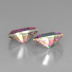 Gemas de Cuarzo Místico Arcoíris superior natural de  ct, Corte Óvalo, VVS-VS