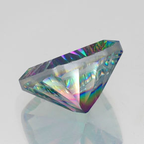 Cuarzo místico multicolor natural de 14,88 ct, corte cojín, VS