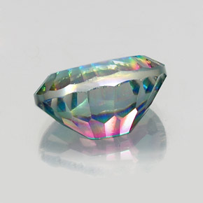 Cuarzo Místico Arcoíris superior natural de 13.63 ct, Corte Óvalo, VVS-VS
