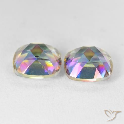 Gemas de Cuarzo Místico Multicolor natural de 8.64 ct, Forma Cojín, VVS