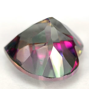 Topacio místico multicolor natural de 4,56 ct, forma de corazón, VVS