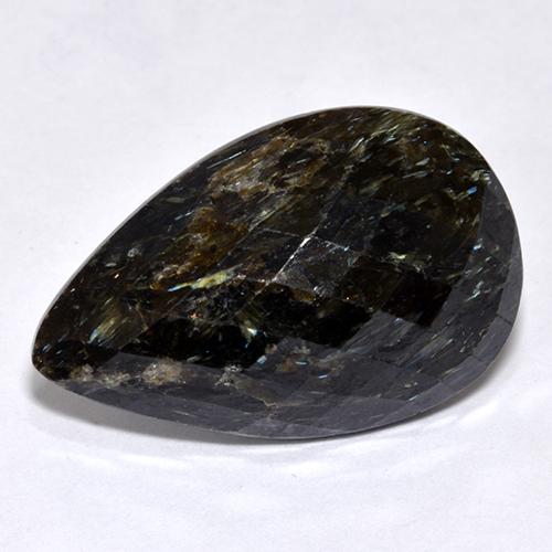 Nuummita negro natural de 12,45 ct, en forma de pera, opaco