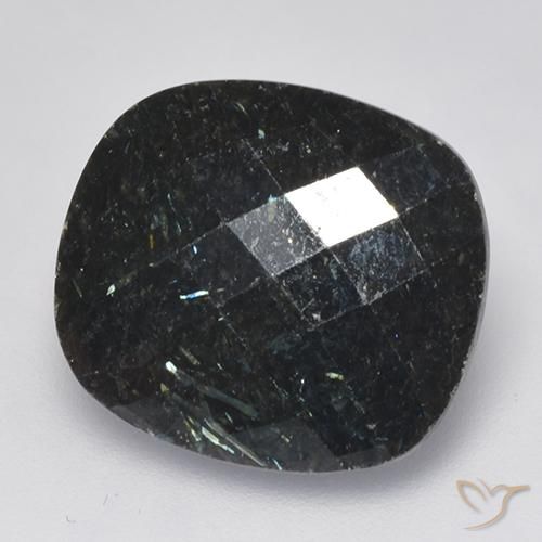 Nuummite Negro con destello azul natural de 13.34 ct, Forma Cojín, Opaco