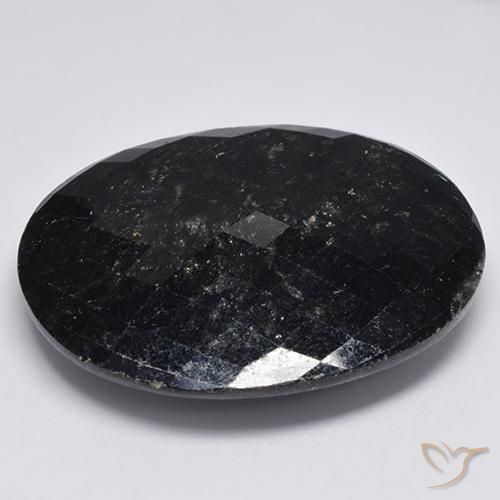 Nuummite Negro con destello azul natural de 68.17 ct, Ovalada, Opaco