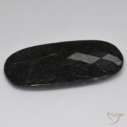 Nuummite Negro con destello azul natural de 27.33 ct, Forma Cojín, Opaco