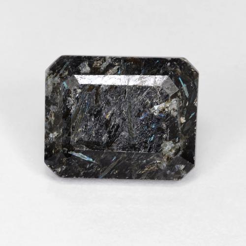 Nuummita negro natural de 7,31 ct, corte esmeralda, opaco