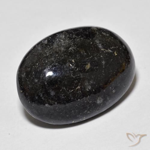 Nuummite Negro con destello azul natural de 20.25 ct, Ovalada, Opaco