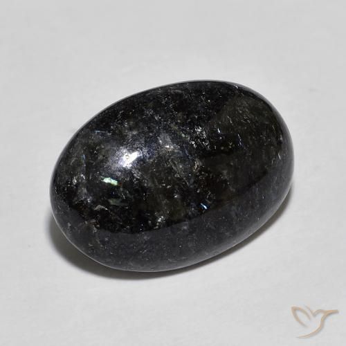 Nuummite Negro con destello azul natural de 9.38 ct, Ovalada, Opaco