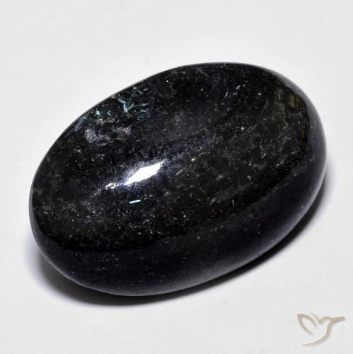 Nuummite Negro con destello azul natural de 23.73 ct, Ovalada, Opaco