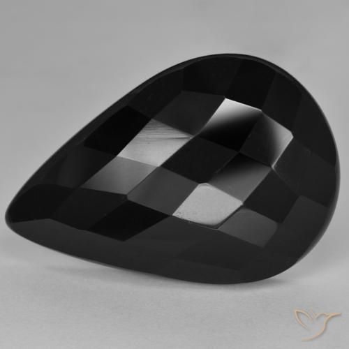 Ónix Negro natural de 26.89 ct, En forma de pera, Opaco