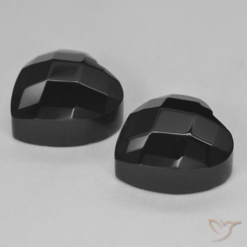 Gemas de Ónix Negro natural de 8.31 ct, Corazón, Opaco