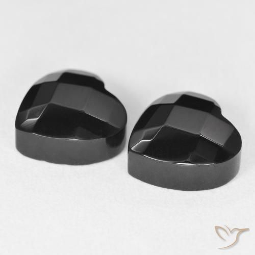 Gemas de Ónix Negro natural de 8.66 ct, Corazón, Opaco