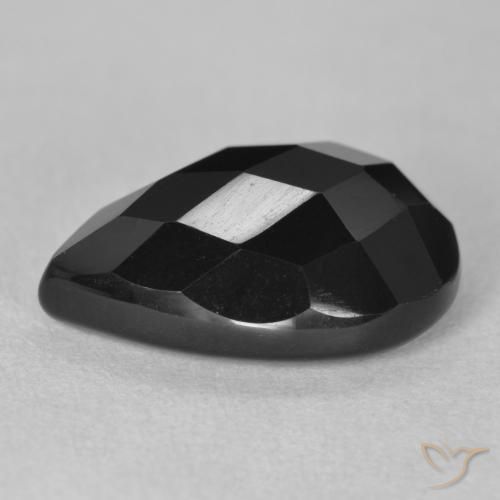 Ónix Negro natural de 8.92 ct, En forma de pera, Opaco