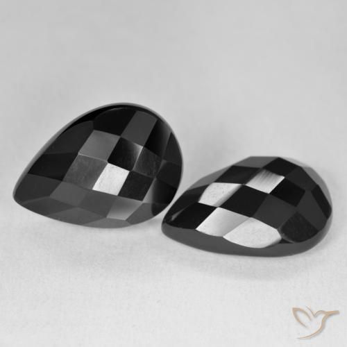 Gemas de Ónix Negro natural de 17.54 ct, En forma de pera, Opaco