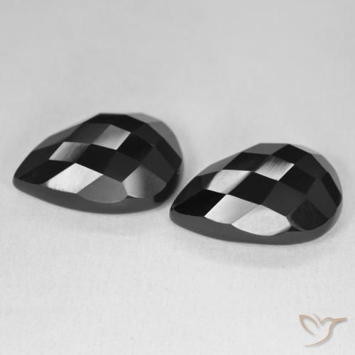 Gemas de Ónix Negro natural de 17.54 ct, En forma de pera, Opaco