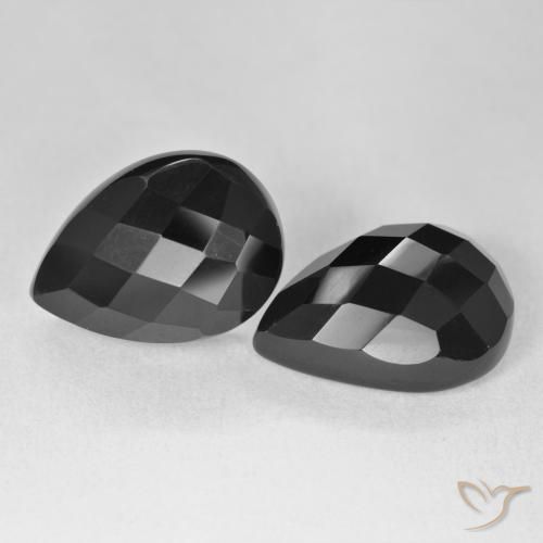 Gemas de Ónix Negro natural de 21.82 ct, En forma de pera, Opaco