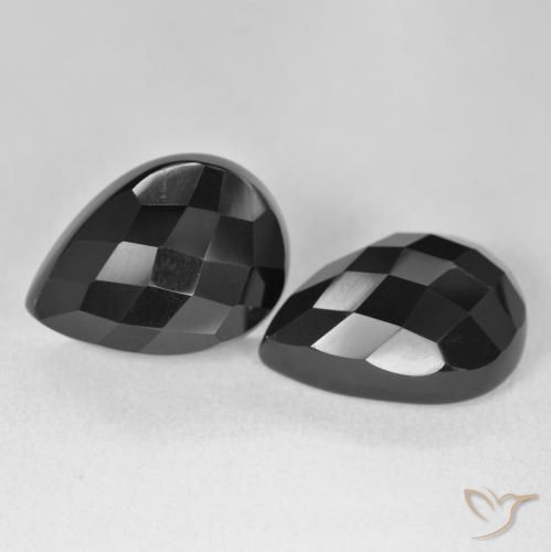 Gemas de Ónix Negro natural de 21.54 ct, En forma de pera, Opaco