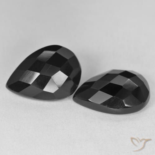 Gemas de Ónix Negro natural de 16.58 ct, En forma de pera, Opaco