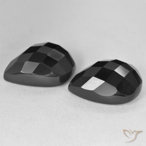 Gemas de Ónix Negro natural de 22.03 ct, En forma de pera, Opaco