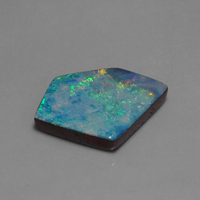 Doblete de ópalo multicolor natural de 13,01 ct, forma elegante, opaco