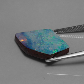 Doblete de ópalo multicolor natural de 13,01 ct, forma elegante, opaco