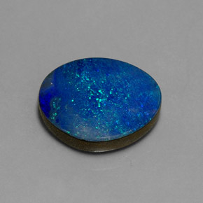 Doblete de ópalo multicolor natural de 6,11 ct, forma elegante, opaco