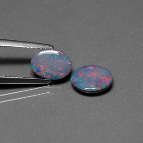 Gemas de doblete de ópalo multicolor natural de  ct, corte óvalo, opaco