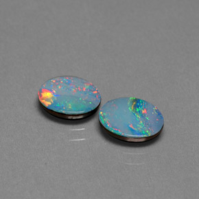 Gemas de doblete de ópalo multicolor natural de  ct, corte óvalo, opaco