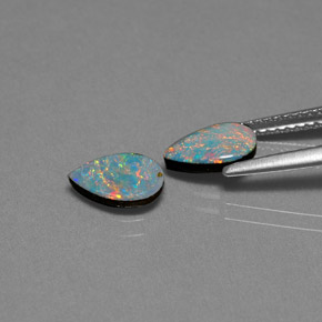 Gemas de doblete de ópalo multicolor natural de  ct, en forma de pera, opaco