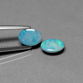 Gemas de doblete de ópalo multicolor natural de  ct, corte óvalo, opaco