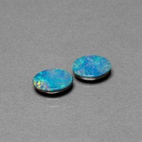 Gemas de doblete de ópalo multicolor natural de  ct, corte óvalo, opaco