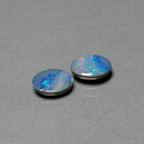 Gemas de doblete de ópalo multicolor natural de  ct, corte óvalo, opaco