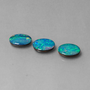 Gemas de doblete de ópalo multicolor natural de  ct, corte óvalo, opaco