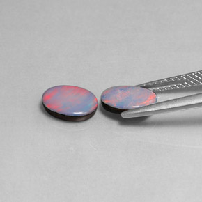Gemas de doblete de ópalo multicolor natural de  ct, corte óvalo, opaco