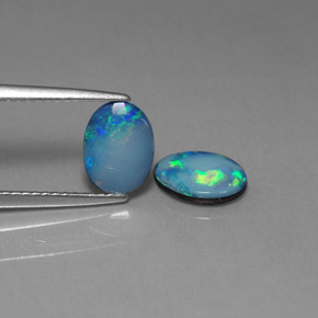Gemas de doblete de ópalo multicolor natural de  ct, corte óvalo, opaco