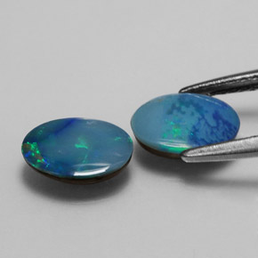 Gemas de doblete de ópalo multicolor natural de  ct, corte óvalo, opaco