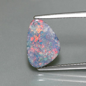 Doblete de ópalo multicolor natural de 2,09 ct, forma elegante, opaco