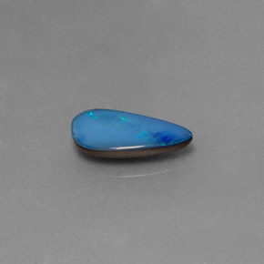 Doblete de ópalo multicolor natural de 1,30 ct, forma elegante, opaco