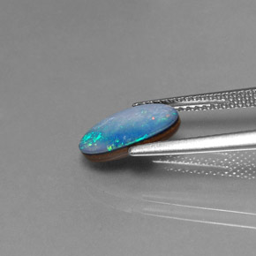 Doblete de ópalo multicolor natural de 1,52 ct, forma elegante, opaco