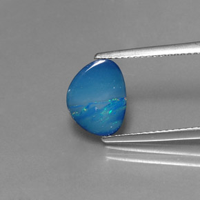 Doblete de ópalo multicolor natural de 1,28 ct, forma elegante, opaco