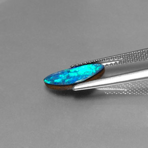 Doblete de ópalo multicolor natural de 1,20 ct, forma elegante, opaco