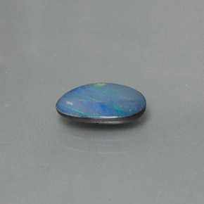 Doblete de ópalo multicolor natural de 0,92 ct, forma elegante, opaco
