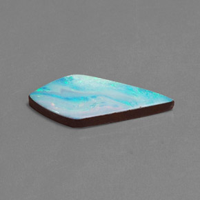 Doblete de ópalo multicolor natural de 7,20 ct, forma elegante, opaco