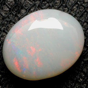 Ópalo multicolor natural de 0,94 ct, corte óvalo, opaco