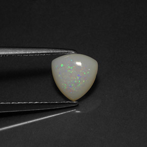 Ópalo multicolor natural de 0,56 ct, transparente, transparente / translúcido