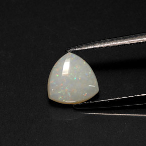 Ópalo multicolor natural de 0,70 ct, transparente, transparente / translúcido